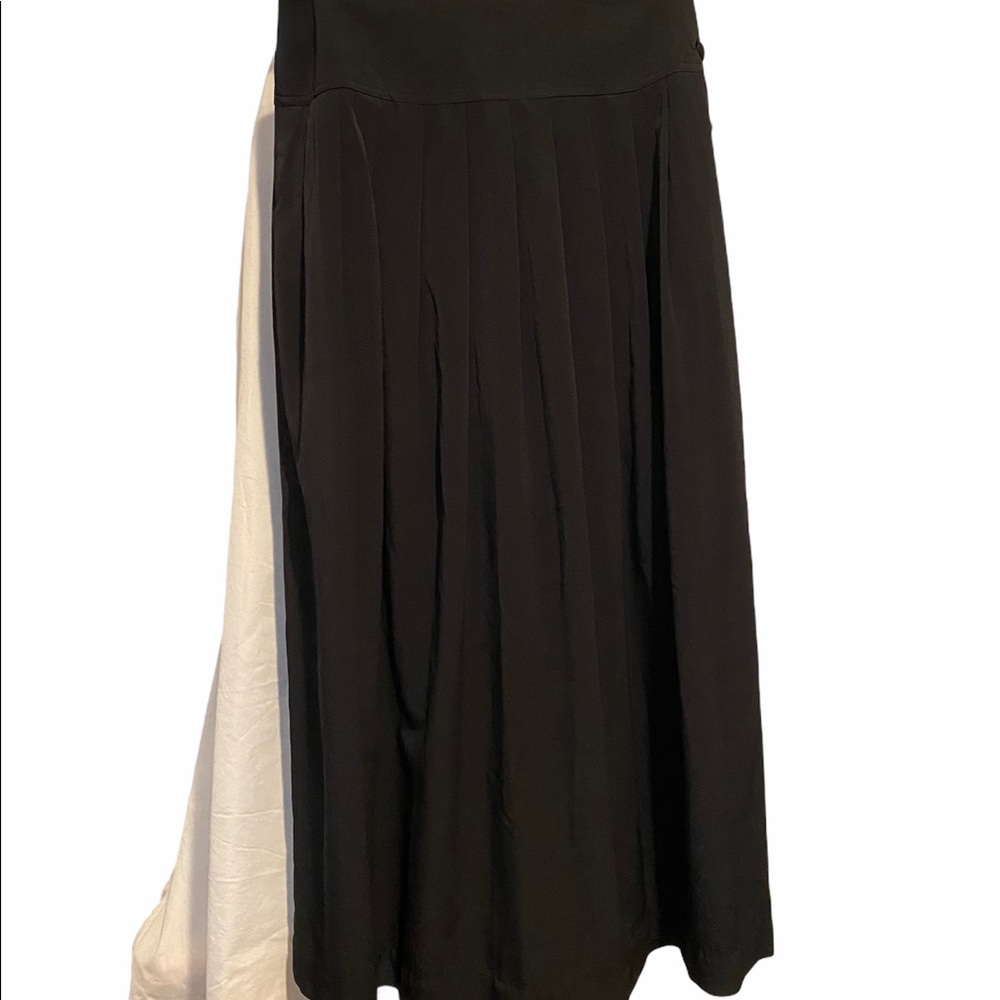 Vintage Chaus long pleated skirt with button side